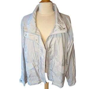 Living Active Like New Winter White Windbreaker Size 22